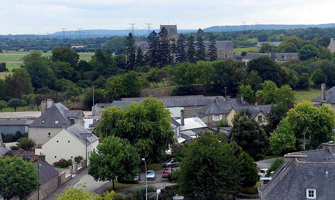 14_l'abbaye_vue_du_haut_du_chateau