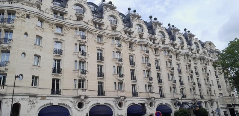 402 paris