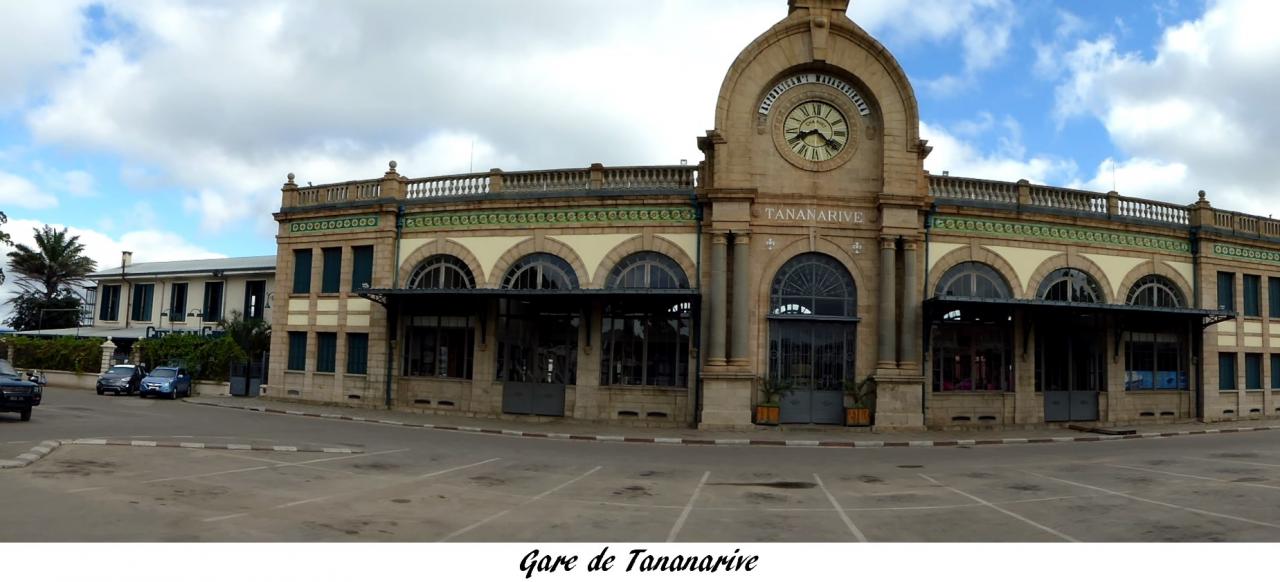 P1000508.gare de tananarive