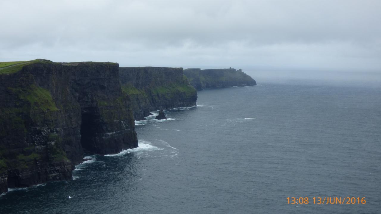 P1000781Les Falaises de Moher