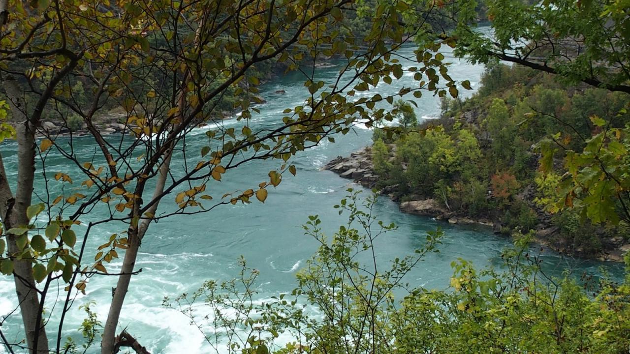 S Niagara Canyon 6